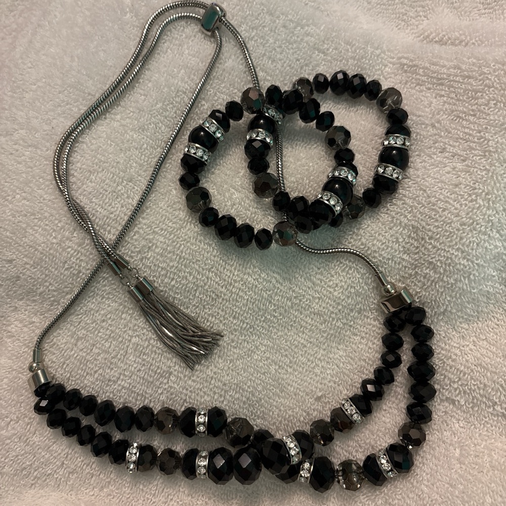 Elegant Black Beaded Jewelry Set